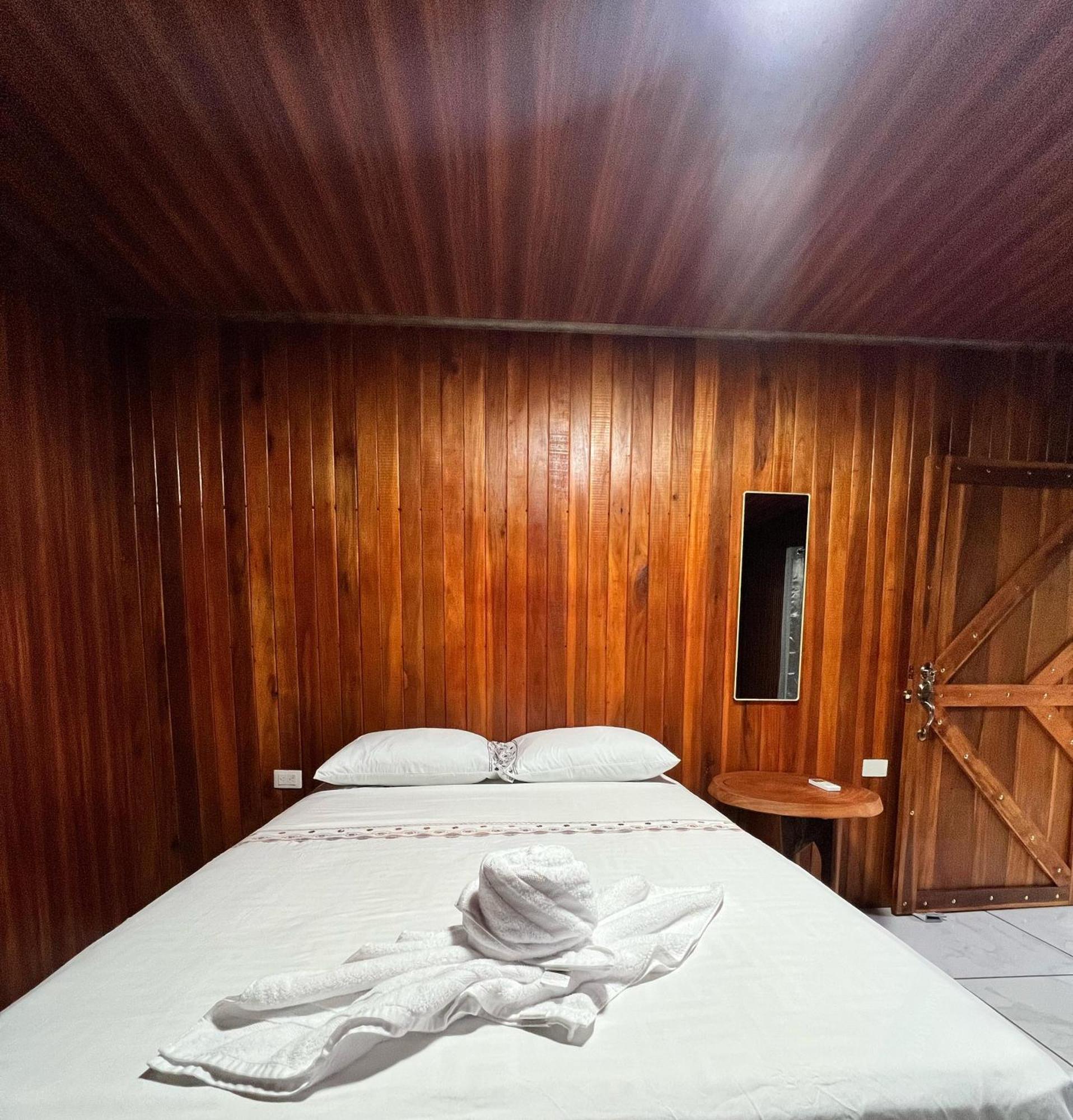 Arenal Rustic Lodge La Fortuna Esterno foto